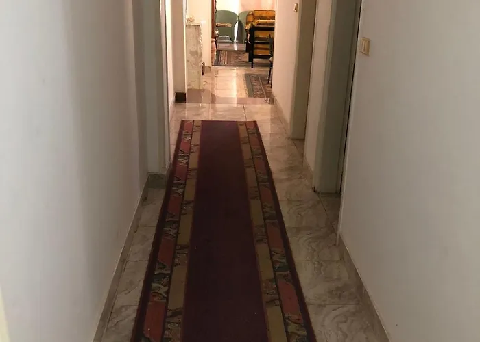 Hostel Stunning Seaview For Rent- Prime Location Hurghada