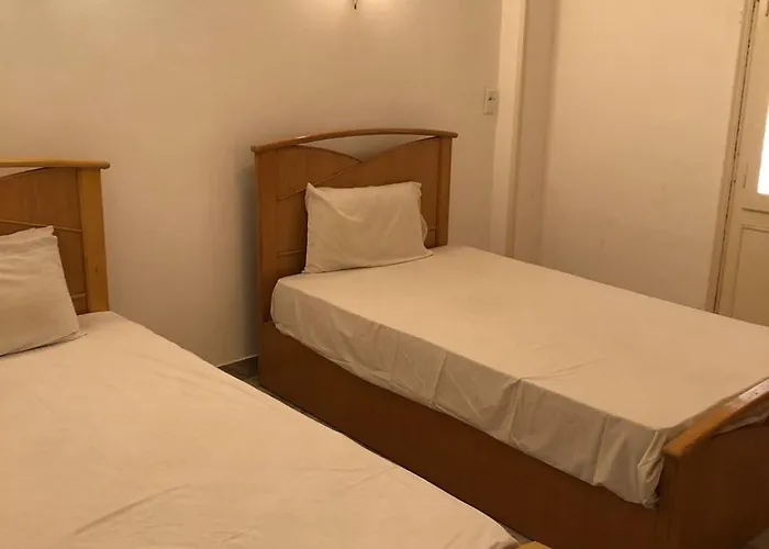 Stunning Seaview For Rent- Prime Location Hostel